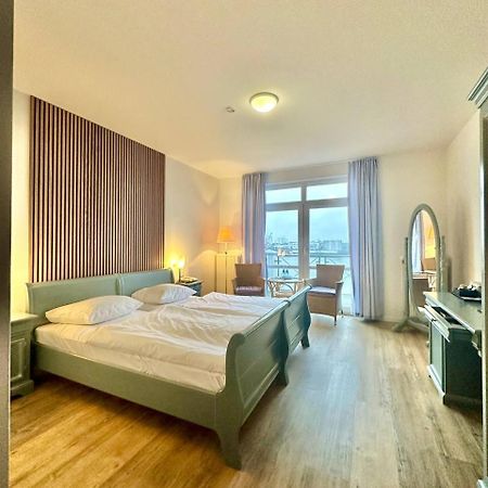 ברנה Gaestehaus Weserblick Am Weser-Sandstrand מראה חיצוני תמונה