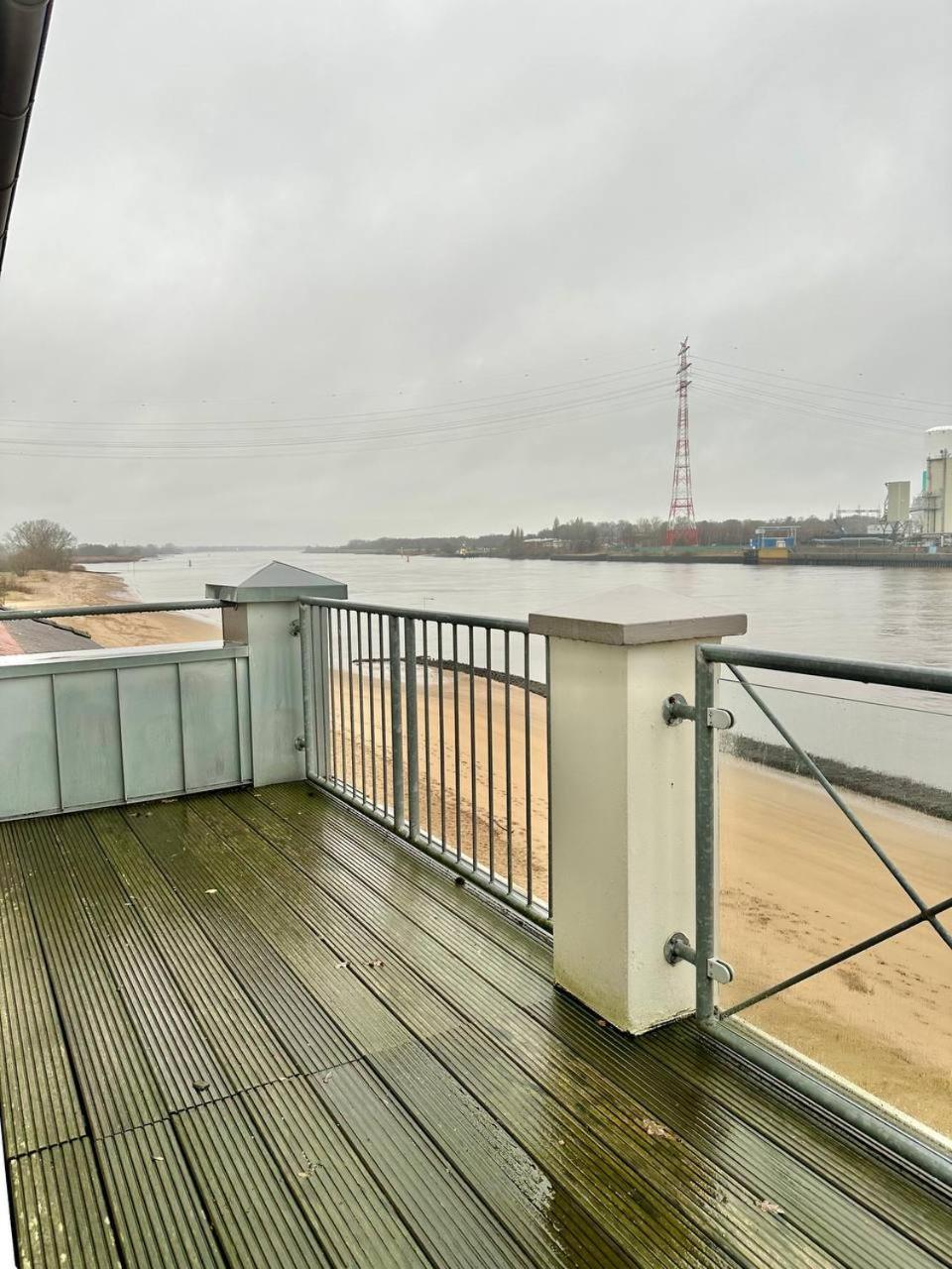 ברנה Gaestehaus Weserblick Am Weser-Sandstrand מראה חיצוני תמונה